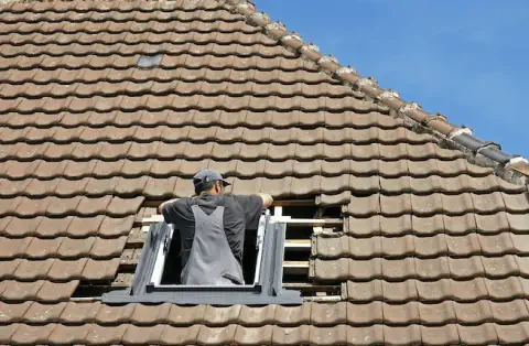 Pose de velux - Saint-Loubès